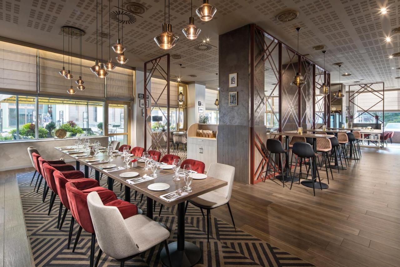 Imperial Hotel אוסטרבה מראה חיצוני תמונה