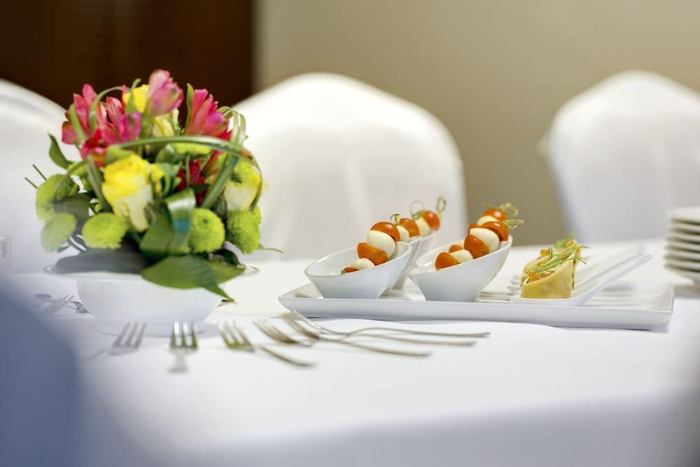 Imperial Hotel אוסטרבה מראה חיצוני תמונה