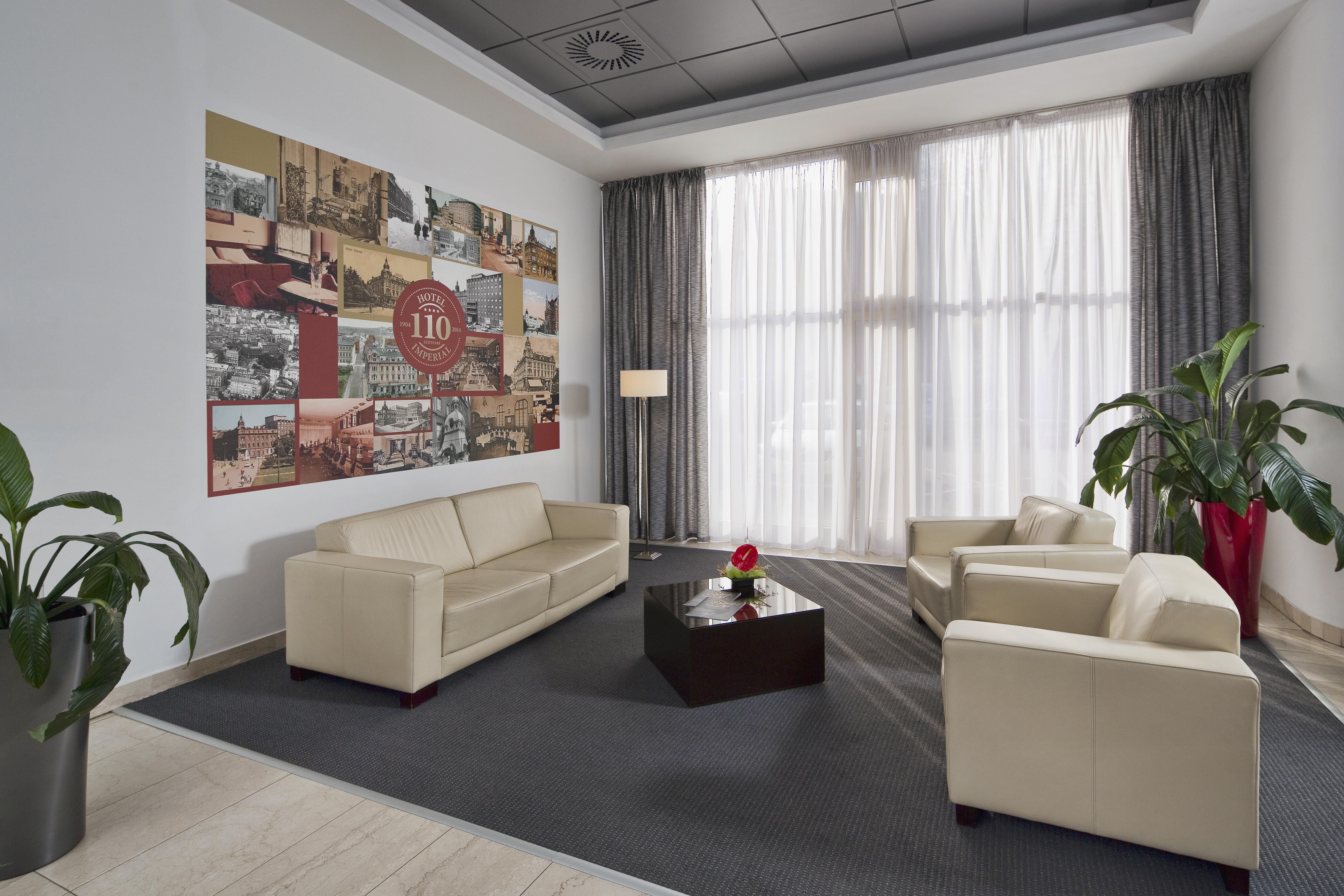 Imperial Hotel אוסטרבה מראה חיצוני תמונה