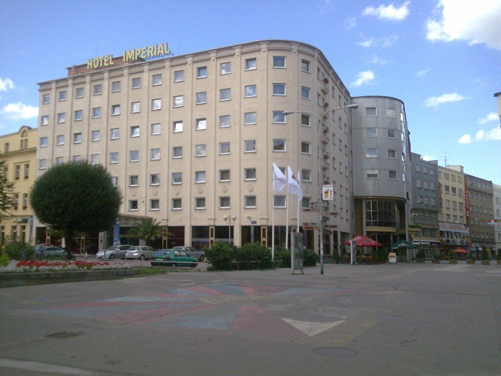 Imperial Hotel אוסטרבה מראה חיצוני תמונה